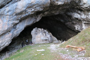 Jama - Potočka zijalka